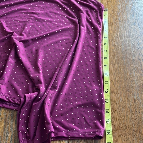 Rock & Republic swing tank top open back burgundy  gold raised dots size Small - Picture 9 of 11
